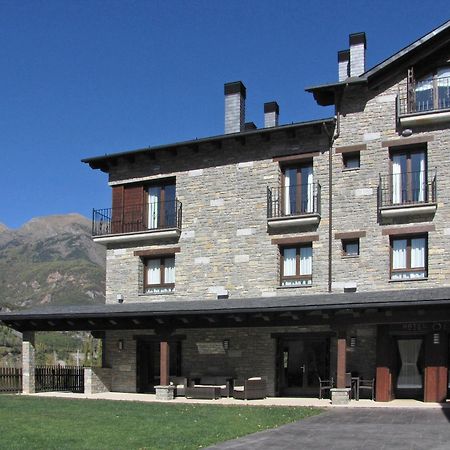 Hotel Sesue Benasque Exteriör bild